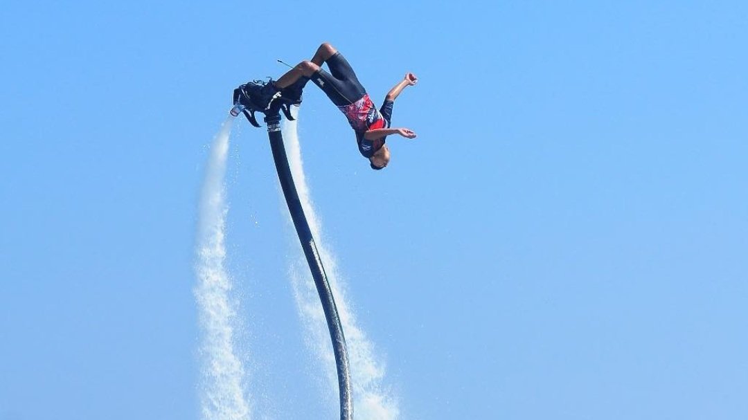 FLYBOARD